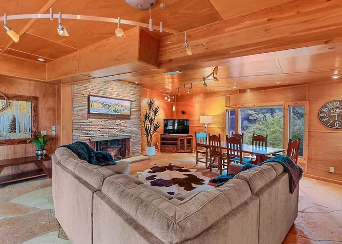 Historic Ranch House Ac On Forest Acres In Town Holiday home *