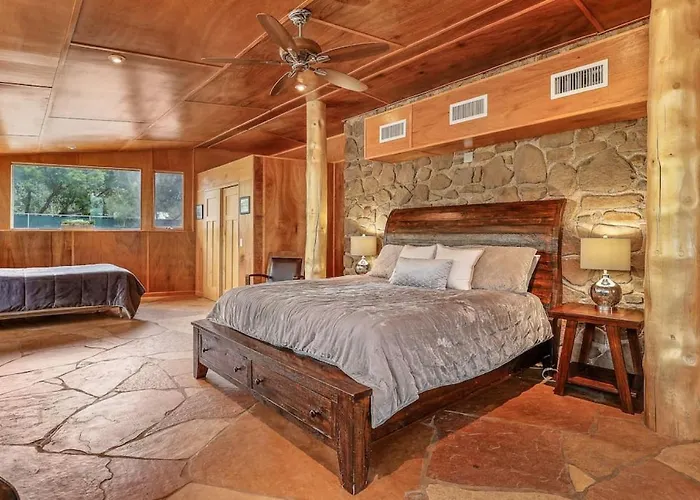 Historic Ranch House Ac On Forest Acres In Town Holiday home Flagstaff